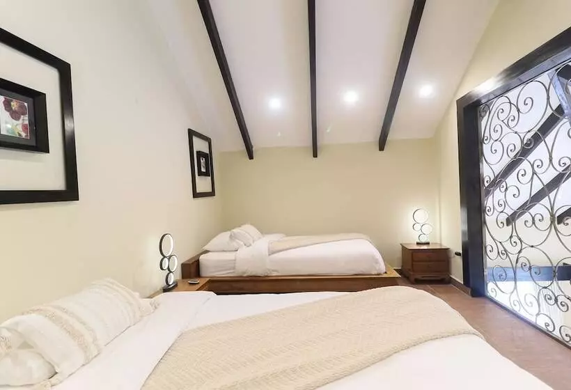 スイート, The Riverside Inn