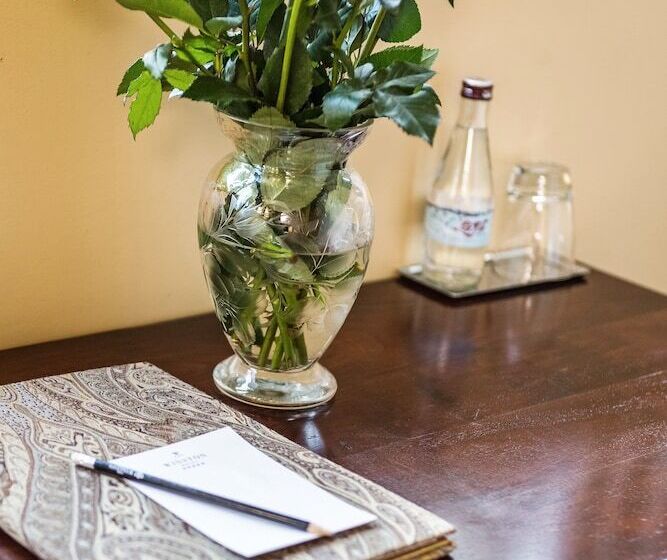 Номер Deluxe, The Winston