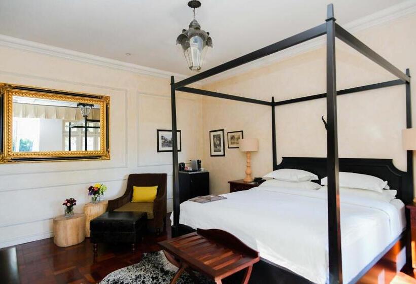 Люкс, The Winston