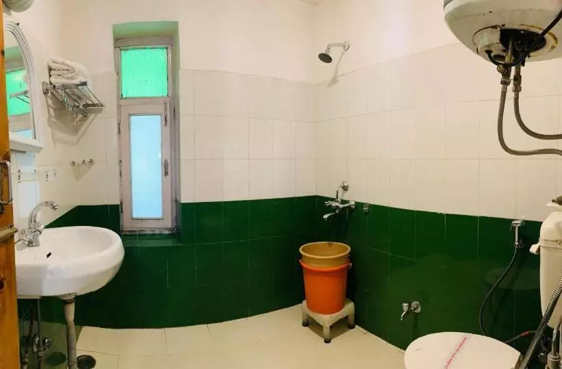 Deluxe-huone Parveke, Tourist Hotel 10 Minutes Walking Distance From The Mall