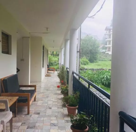 Economy-huone, Tourist Hotel 10 Minutes Walking Distance From The Mall