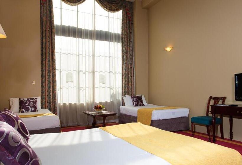 Трехместный Номер Superior, Vr Hamilton