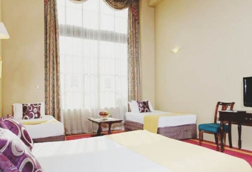 Трехместный Номер Superior, Vr Hamilton