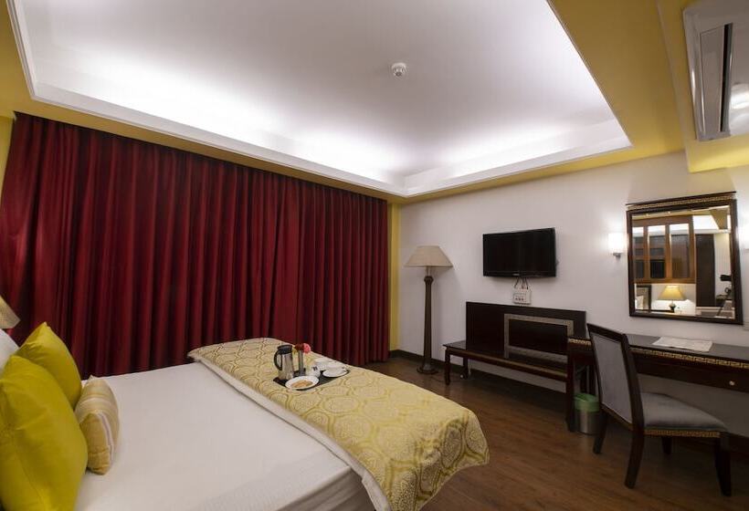 سوییت, Mastiff Grand Manali