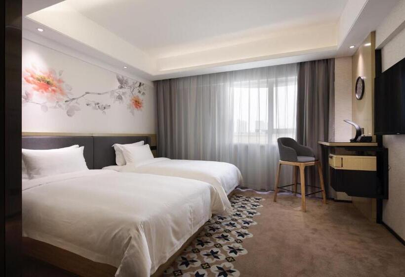 Camera Executive, Paco Hotel Guangzhou Jiangtai Road Metro Branch