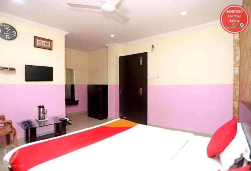 اتاق لوکس, Sai Sandpiper Puri Near Sea Beach Wifi & Restaurant Facilities  Best Choice Of Travellers By Morserv