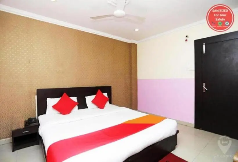 اتاق استاندارد, Sai Sandpiper Puri Near Sea Beach Wifi & Restaurant Facilities  Best Choice Of Travellers By Morserv