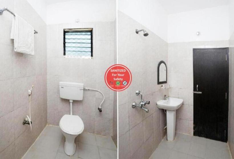 Номер Стандарт, Sai Sandpiper Puri Near Sea Beach Wifi & Restaurant Facilities  Best Choice Of Travellers By Morserv