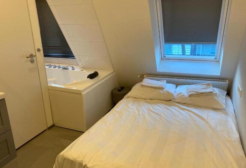 Номер Economy, Wellness Suite Utrecht