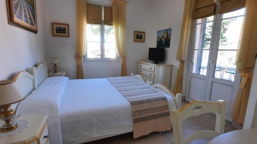 풀장 전망 디럭스 룸, Villa Playa Del Sol   B2