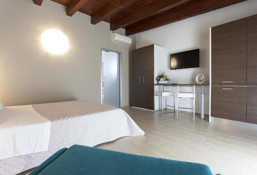 디럭스 트리플 룸, B&b Villa Massimo