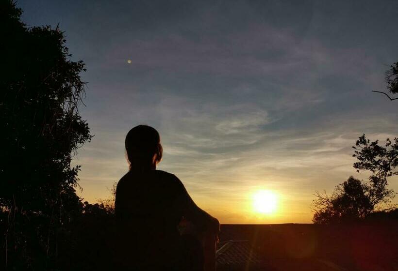 스탠다드 스튜디오 (전망), Monteverde House