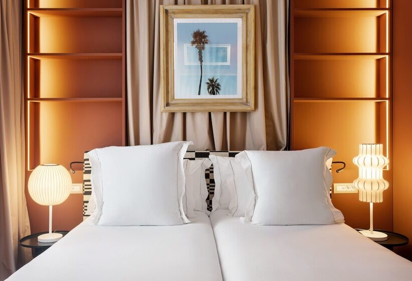 Номер Economy, One Shot Aragó