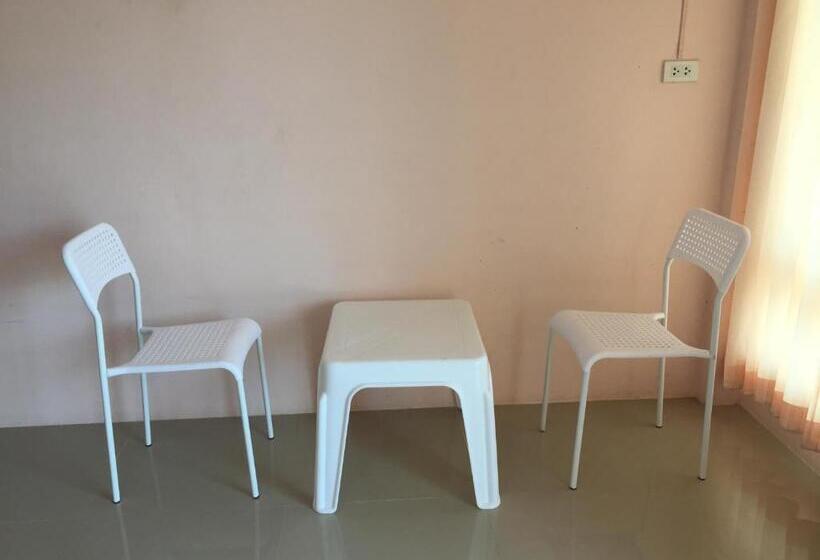 バルコニー付きスタンダードルーム, Connexion