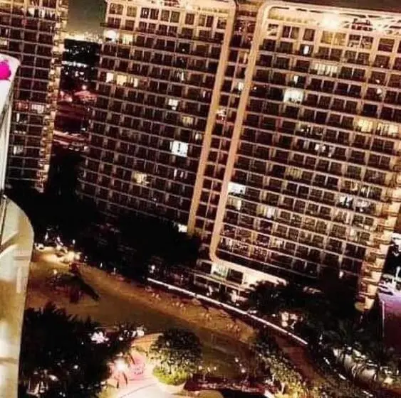 آپارتمان 1 خوابه با بالکن, Azure Urban Resort A4 Near Airport Mall With Wavepool
