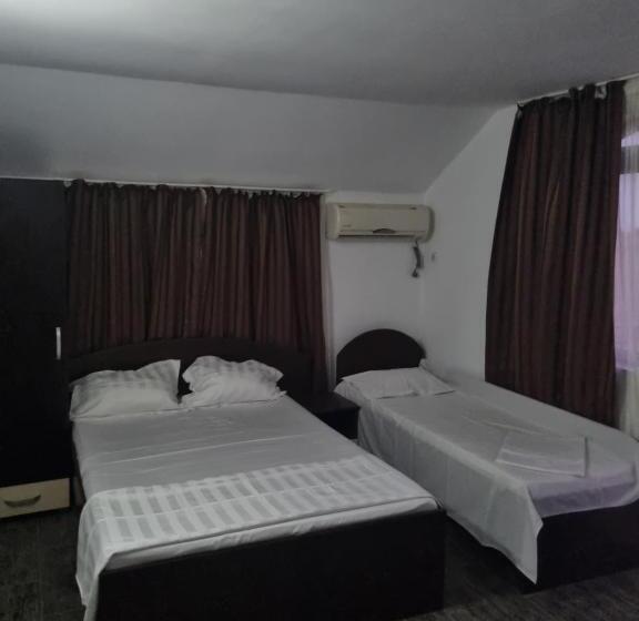 اتاق لوکس سه تخته, Camere De închiriat Duly Costinești