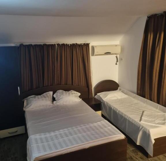 اتاق لوکس سه تخته, Camere De închiriat Duly Costinești