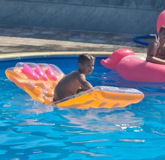 스탠다드 룸 킹사이즈 침대, Camere De închiriat Duly Costinești