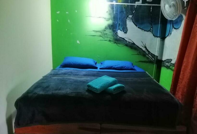 חדר דלוקס, Banphe​ Hostel