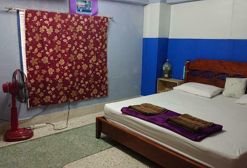 חדר דלוקס, Banphe​ Hostel