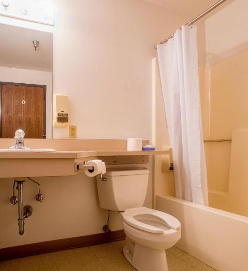 Номер Economy, Lafayette Inn
