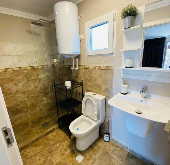 اتاق استاندارد, Vamyami Vama Veche