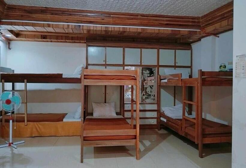 스위트 킹사이즈 침대, Bag C Vacation House Bed And Breakfast