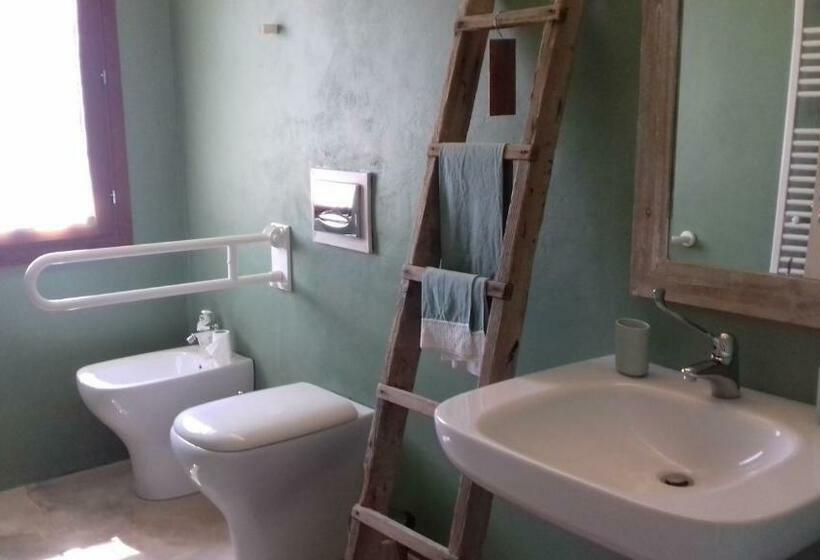 스탠다드 트리플 룸, Casa Rosa