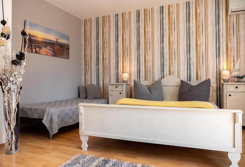 デラックスルーム, Margret Haus