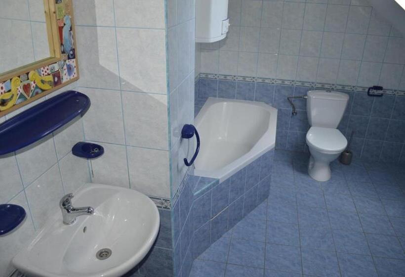 Номер Стандарт, Penzion Medvedi Paseka