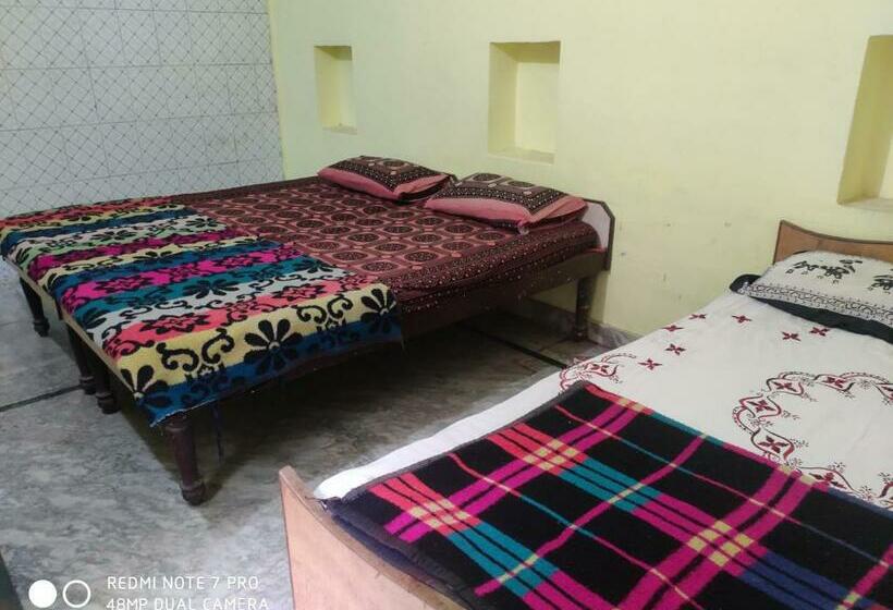 Номер Deluxe, Seventh Sea