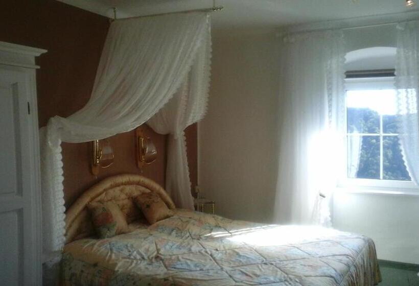 غرفة سوبيريور, Eselgut