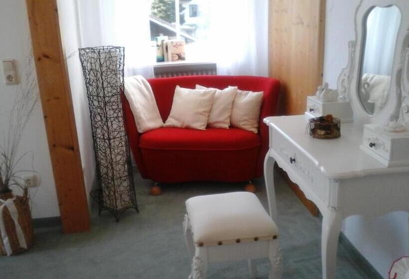 غرفة سوبيريور, Eselgut