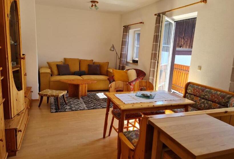 شقة غرفة نوم واحدة مزودة بشُرفة, Eselgut