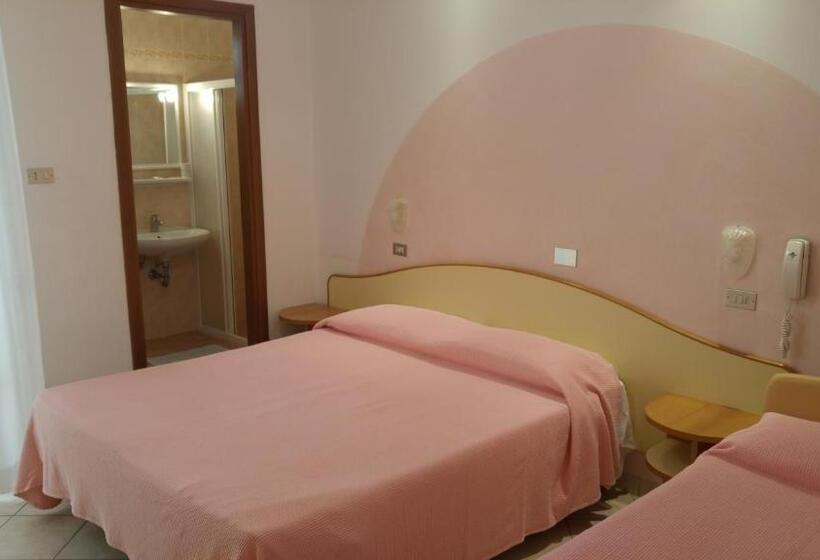 バルコニー付きスタンダードトリプルルーム, Lido