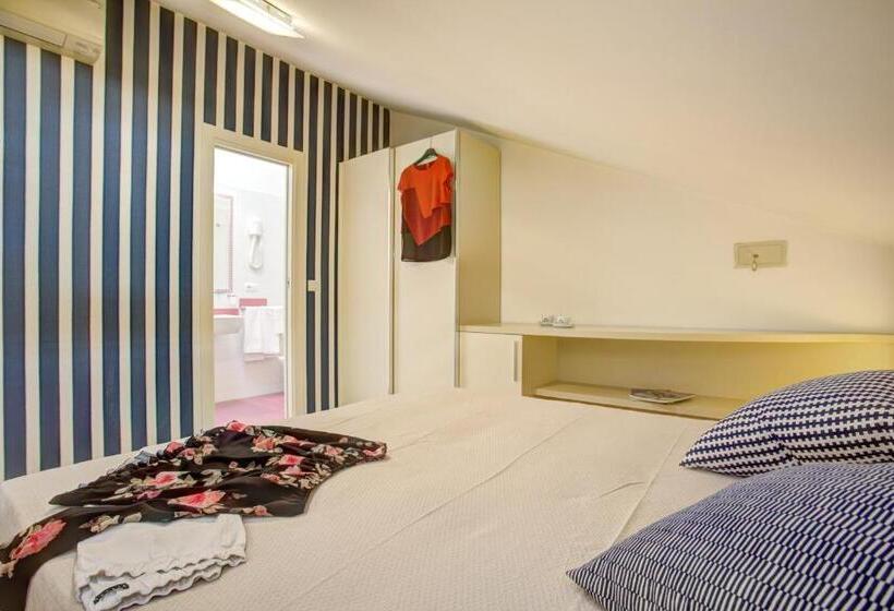 デラックスルーム, Lido