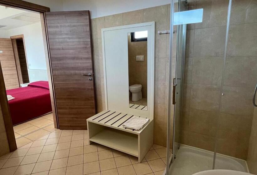 חדר סטנדרט עם טרסה, Residenza Domus Aurea Tropea  Vista Mare