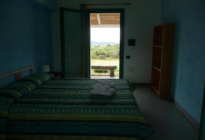 带海景的标准房, Agriturismo La Tana Di Lu Maccioni