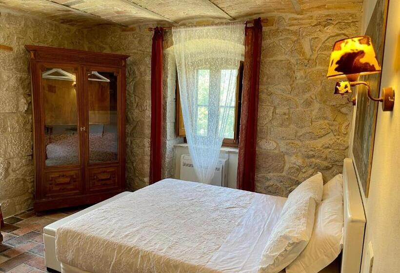 חדר סטנדרט לארבעה, La Quercia B&b