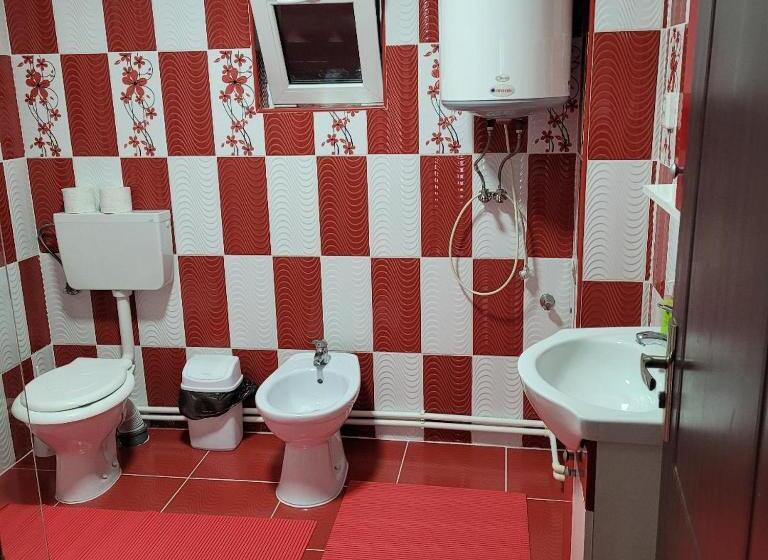 غرفة قياسية, Casa Uila