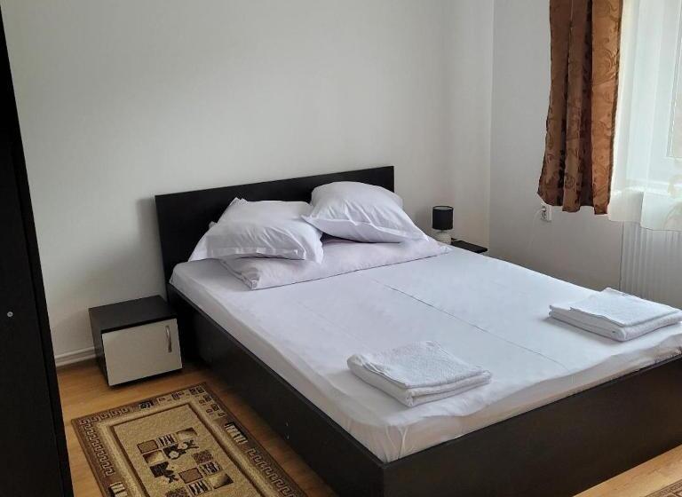 غرفة قياسية, Casa Uila