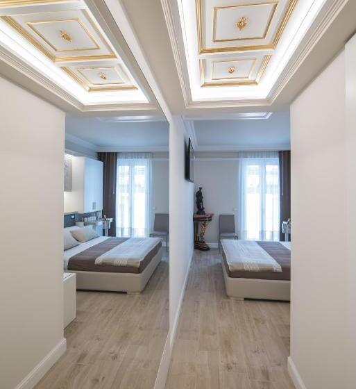 Premium room with terrace, Opera Arte Rooms