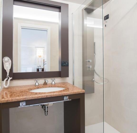 Четырехместный номер Премиум, Opera Arte Rooms