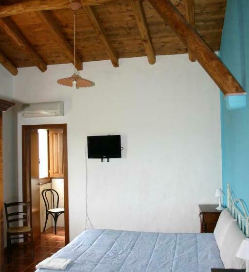 スタンダード４人部屋, Agriturismo Bingia Bonaria