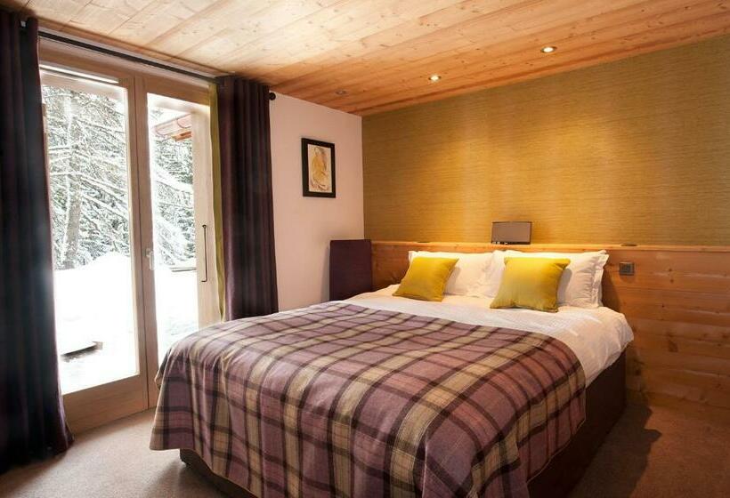 Quarto Familiar, Altitude Lodge