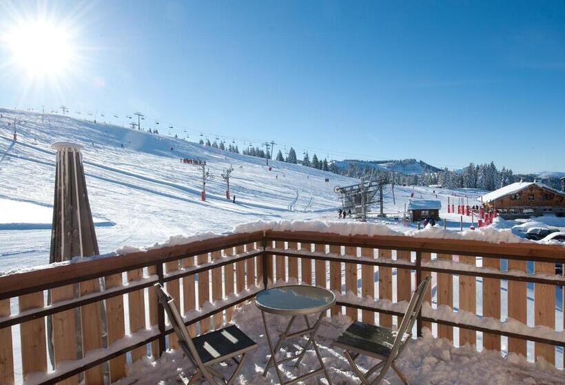 패밀리 룸, Altitude Lodge