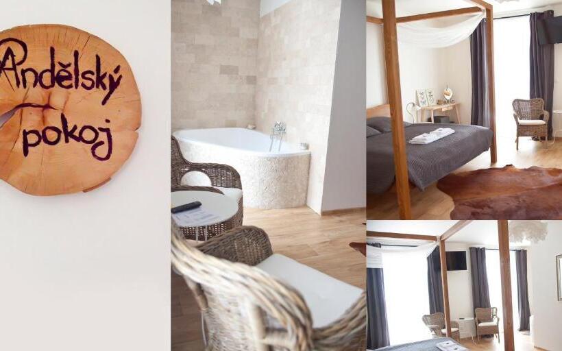 豪华房间, Anděl Penzion & Cafe