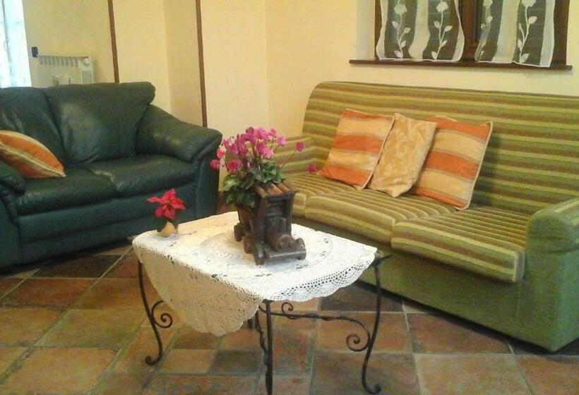 Апартаменты 1 Спальня, Il Castellare