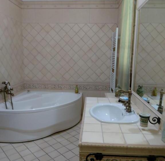 Апартаменты 1 Спальня, Il Castellare