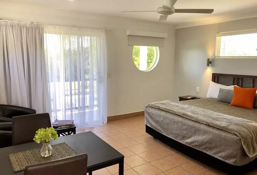 デラックスルーム, Anchor Motel Noosa